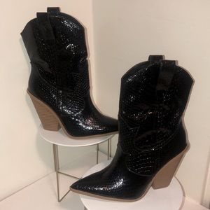 Black Snake Print Leather Cowgirl Boots